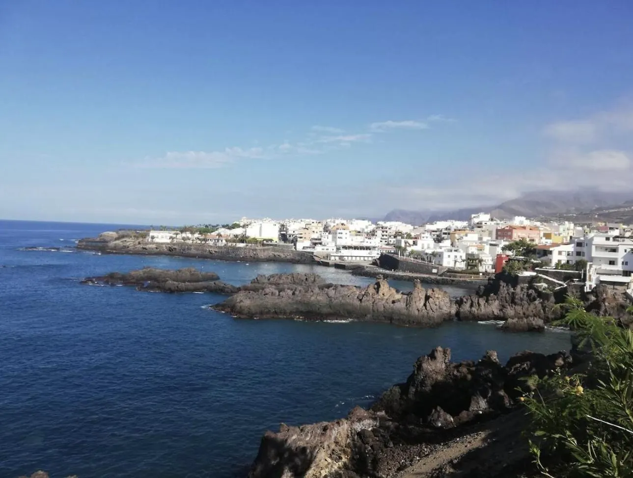 Alcala Seaside Apartment, Two Rooms, Private Parking 0*, Alcala (Tenerife)