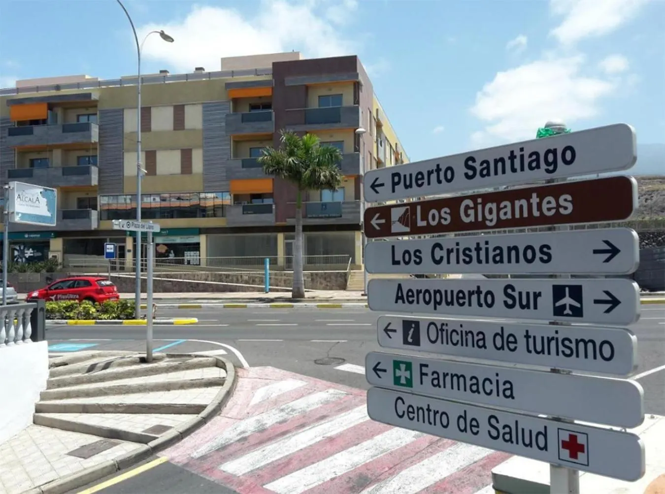 Alcala Seaside Apartment, Two Rooms, Private Parking إسبانيا